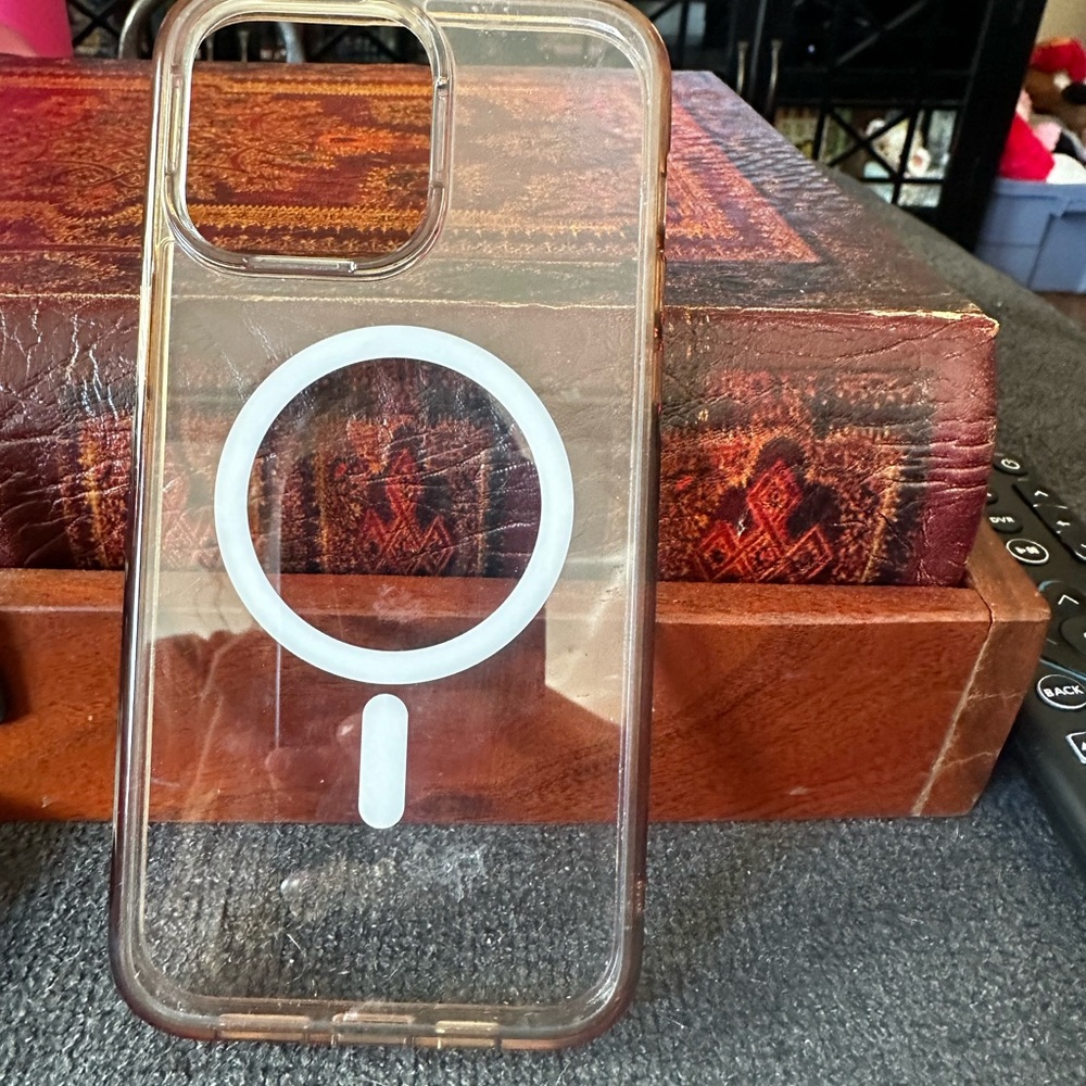 Transparent Phone Case with MagSafe Compatibility